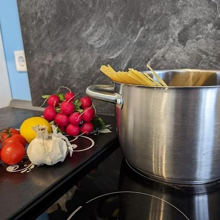 Ferienwohnung Philippi - Moselblick Mit Grosser Dachterrasse, 75 Qm, Hunde Willkommen Mehring  Bagian luar foto