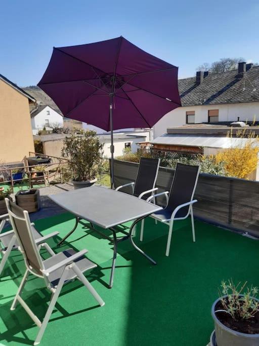 Ferienwohnung Philippi - Moselblick Mit Grosser Dachterrasse, 75 Qm, Hunde Willkommen Mehring  Bagian luar foto